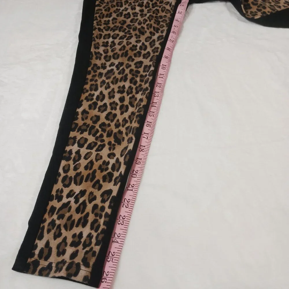 Chico's Animal Print/Black Ponte Legging Pants, Size 1 (Med.) Stretchy Greatness - Picture 10 of 12